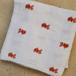 Aden & Anais Muslin Swaddle Blanket